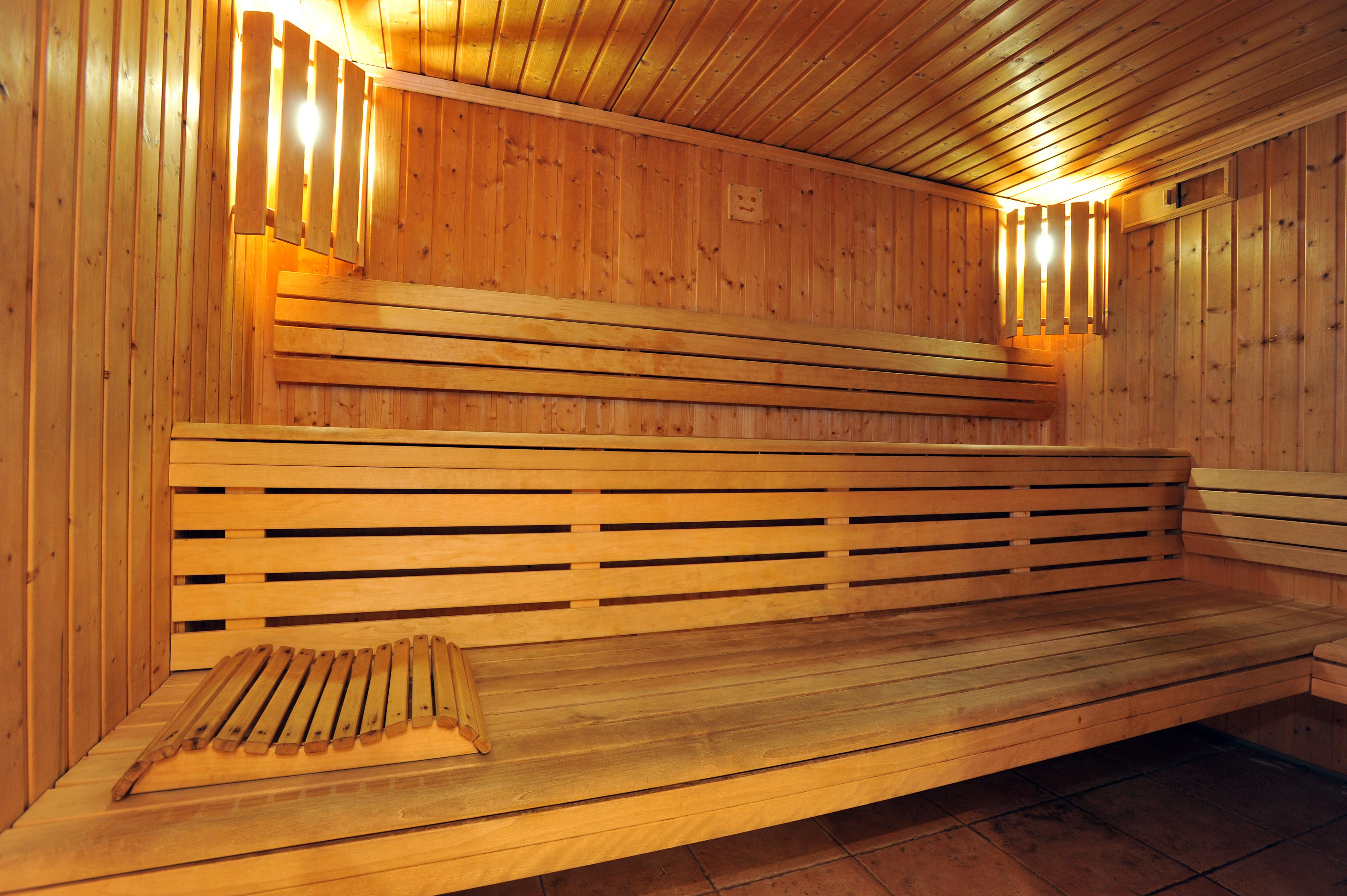 Hotel Brise De Mer - Piscine Interieure & Exterieure Saint-Raphaël エクステリア 写真